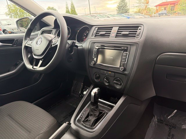 Used 2015 Volkswagen Jetta S FWD image 27