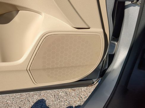 Used 2014 Honda Accord EX-L image 19