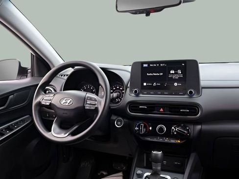 Used 2023 Hyundai Kona SEL image 18