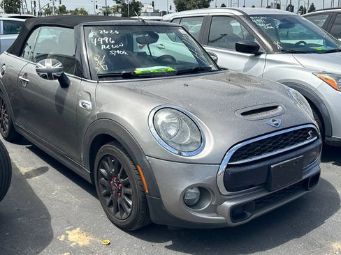 Used 2016 MINI Cooper S FWD image 2