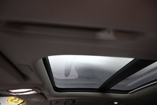 Used 2023 Volvo S60 B5 Plus FWD image 18