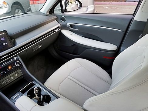 Certified 2024 Hyundai Sonata SEL image 20