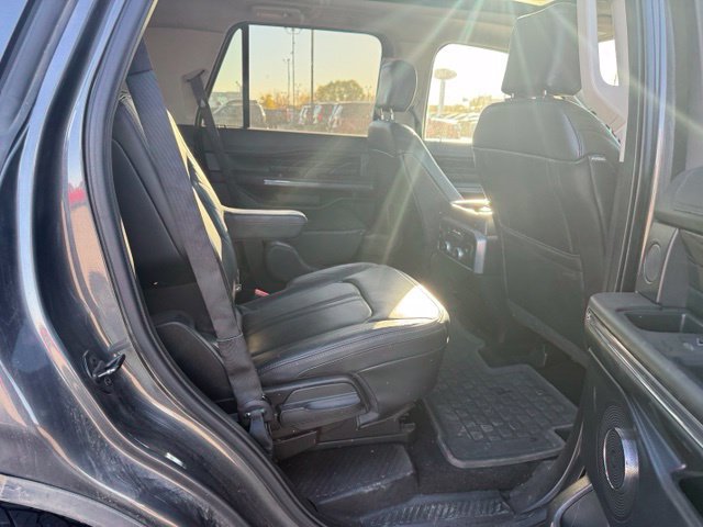 Used 2019 Ford Expedition Platinum AWD/4WD image 13