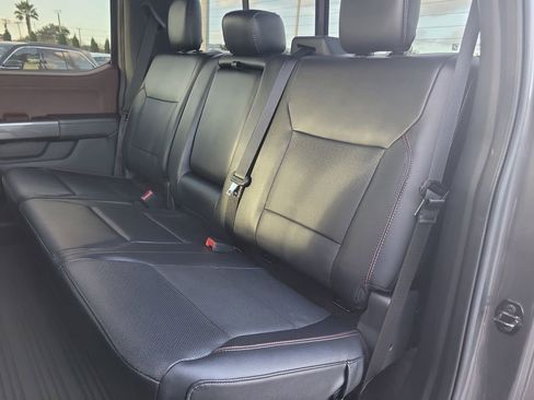 Used 2022 Ford F150 Lariat w/ Equipment Group 502A High image 10