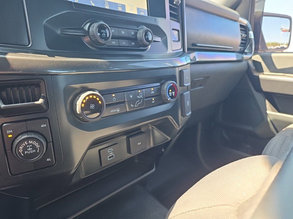 Used 2021 Ford F150 XL w/ STX Appearance Package AWD/4WD image 18