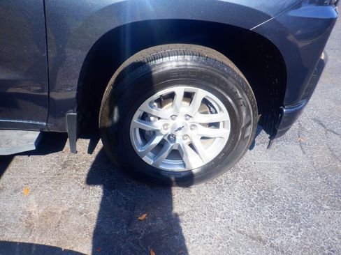 Used 2021 Chevrolet Silverado 1500 RST w/ Bed Protection Package image 5