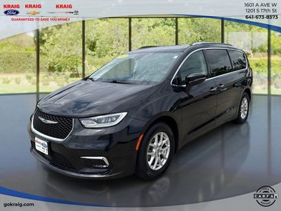 Used 2021 Chrysler Pacifica Touring-L
