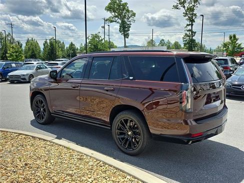 Used 2023 Cadillac Escalade Sport w/ LPO, ONYX Package AWD/4WD image 6