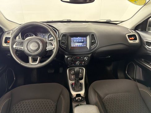 Used 2021 Jeep Compass Sport image 26