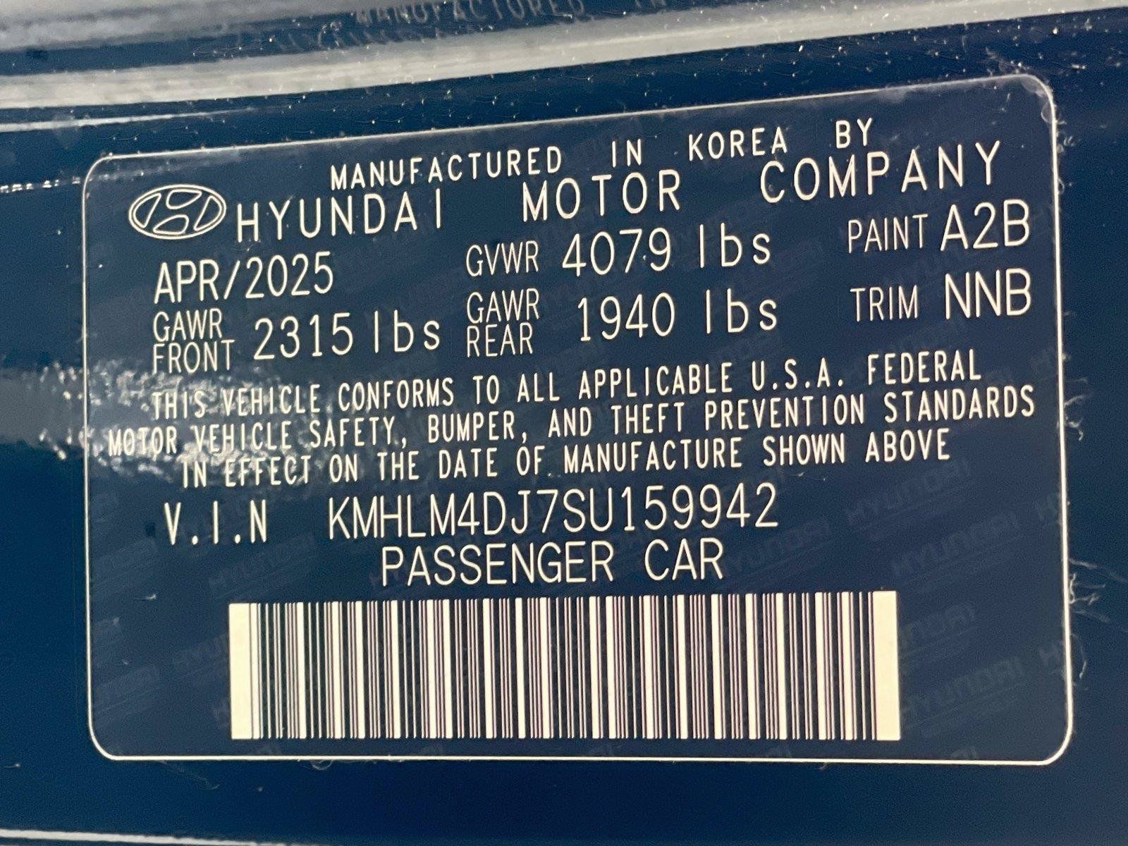 Certified 2025 Hyundai Elantra SEL FWD image 34