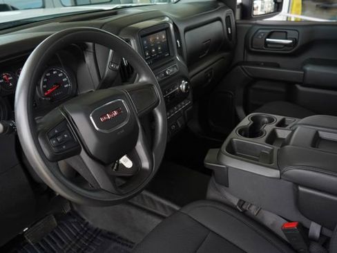 Used 2020 GMC Sierra 2500 2WD Crew Cab w/ Convenience Package image 2