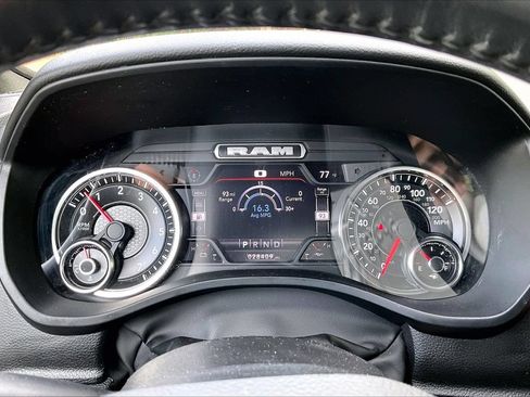 Used 2022 RAM 1500 Big Horn RWD image 10