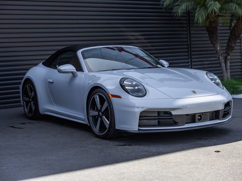 Certified 2026 Porsche 911 Carrera 4S AWD/4WD image 6