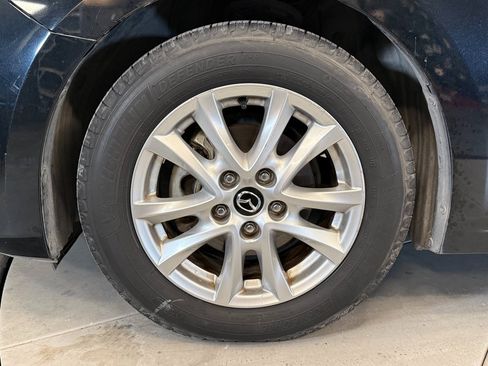 Used 2016 MAZDA MAZDA3 i Touring image 25