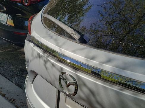 Used 2020 MAZDA CX-9 Touring w/ Touring Premium Package image 19