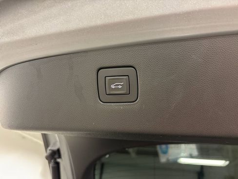 Used 2024 Buick Envista Sport Touring FWD image 20