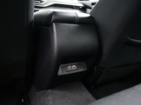 Used 2024 Nissan Altima 2.5 SV FWD image 25