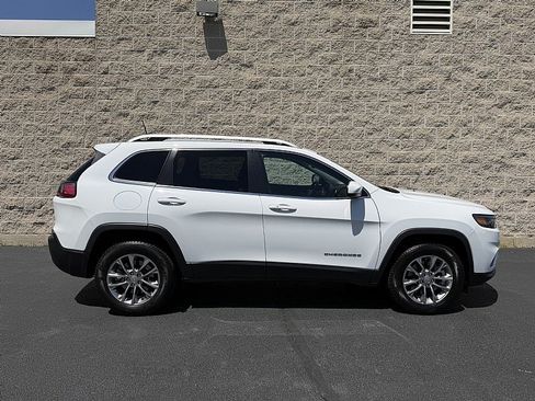 Used 2021 Jeep Cherokee Latitude Lux w/ Comfort/Convenience Group AWD/4WD image 2
