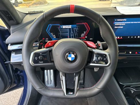 Used 2025 BMW M5 w/ Executive Package AWD/4WD image 27