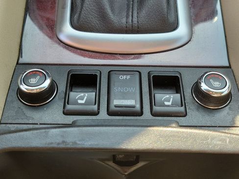 Used 2017 INFINITI QX50 AWD w/ Deluxe Touring Package image 29
