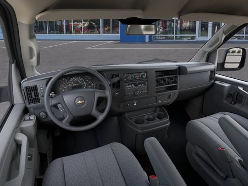 New 2026 Chevrolet Express 3500 Extended RWD image 15