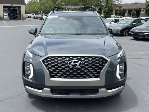 Used 2022 Hyundai Palisade Calligraphy w/ Winter Package AWD/4WD image 3