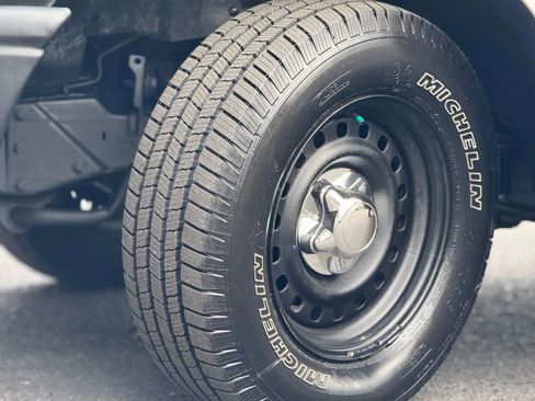 Used 1997 Ford F150 2WD Regular Cab image 11