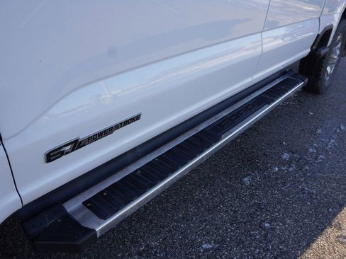 Certified 2023 Ford F350 Lariat w/ Chrome Package image 15