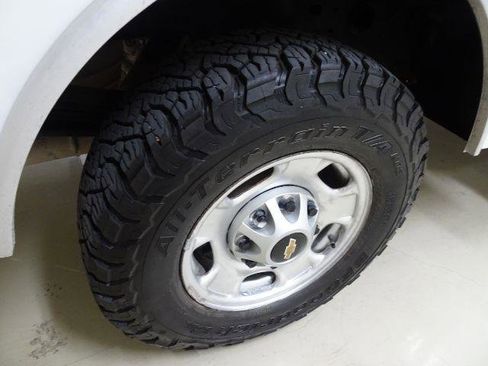 Used 2020 Chevrolet Silverado 2500 W/T w/ WT Convenience Package image 7