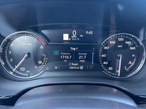 Used 2024 Cadillac XT6 Premium Luxury image 16