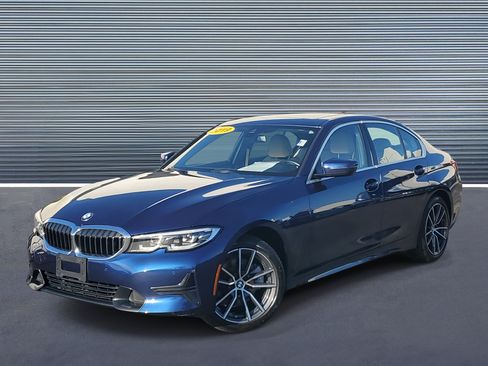 Used 2019 BMW 330i xDrive Sedan w/ Convenience Package image 1