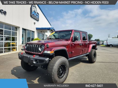 Used 2021 Jeep Gladiator Sport image 1