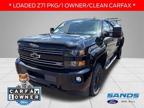 Used 2018 Chevrolet Silverado 2500 LT w/ Midnight Edition AWD/4WD image 1