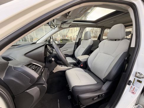 Used 2019 Subaru Forester Premium image 13