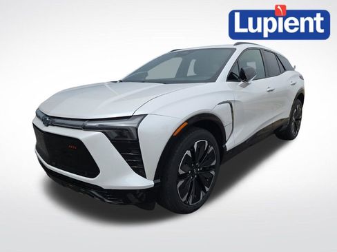 Used 2025 Chevrolet Blazer EV RS AWD/4WD image 8