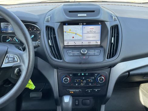 Used 2017 Ford Escape SE w/ Equipment Group 201A AWD/4WD image 13