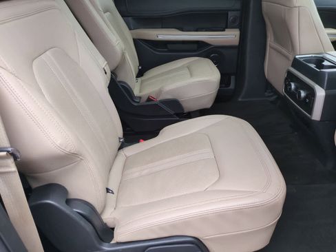 Used 2022 Ford Expedition Max Limited AWD/4WD image 21
