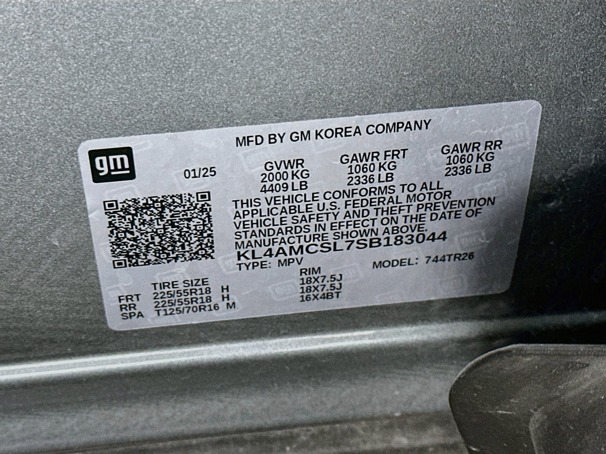Used 2025 Buick Encore GX Preferred AWD/4WD image 12
