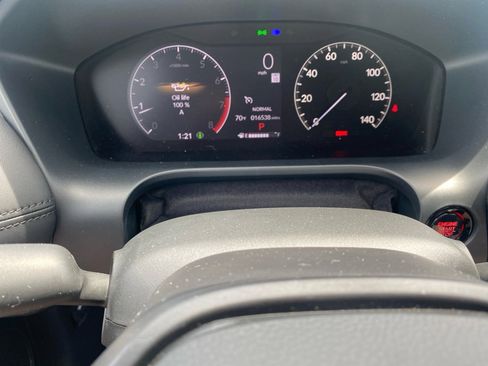 Used 2023 Honda HR-V LX image 14