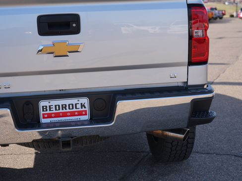 Used 2018 Chevrolet Silverado 1500 LT w/ All Star Edition image 10