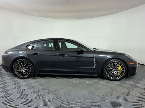 Certified 2022 Porsche Panamera 4 Platinum Edition AWD/4WD image 9