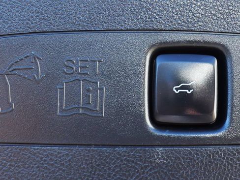 Used 2021 Lincoln Corsair Reserve image 27