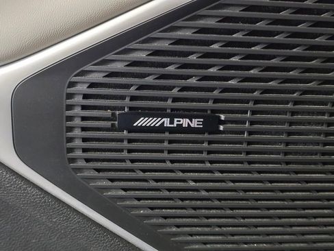 Used 2022 Jeep Wagoneer Series III image 17