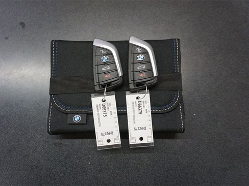 Used 2023 BMW 330i xDrive Sedan w/ Driving Assistance Package image 19