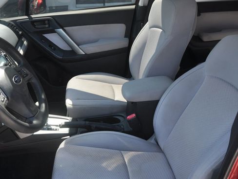 Used 2014 Subaru Forester 2.5i Premium w/ Popular Package #2 AWD/4WD image 22