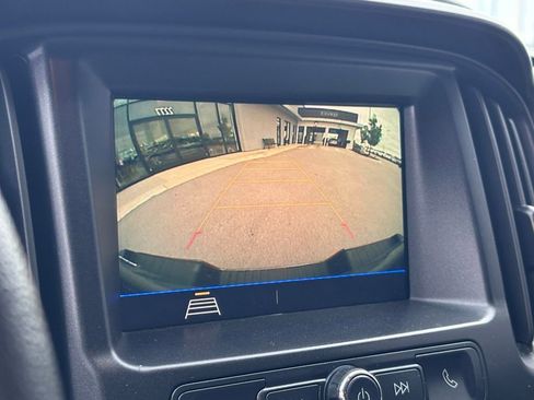 Used 2021 Chevrolet Colorado W/T w/ Custom Special Edition image 16