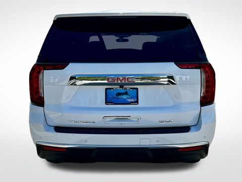 Used 2023 GMC Yukon SLT image 5