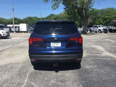 Used 2016 Honda Pilot EX image 5