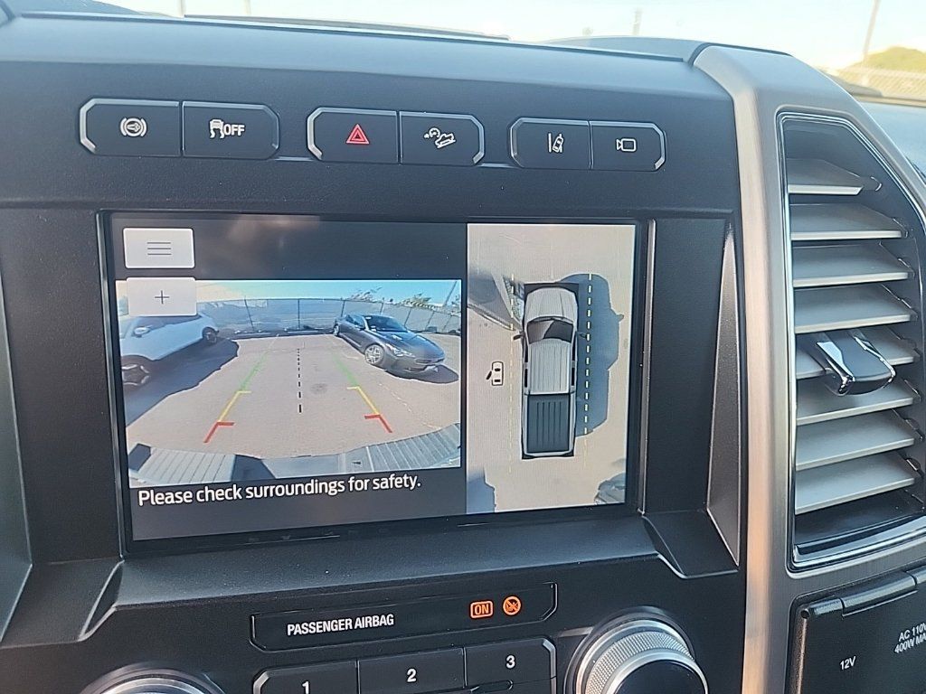 Used 2020 Ford F250 Platinum w/ FX4 Off-Road Package AWD/4WD image 23