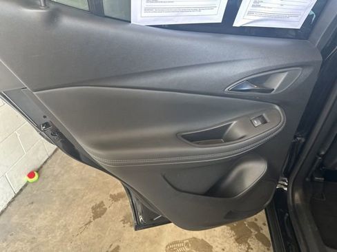 Used 2023 Buick Encore GX Preferred w/ Cold Weather Comfort Package FWD image 15